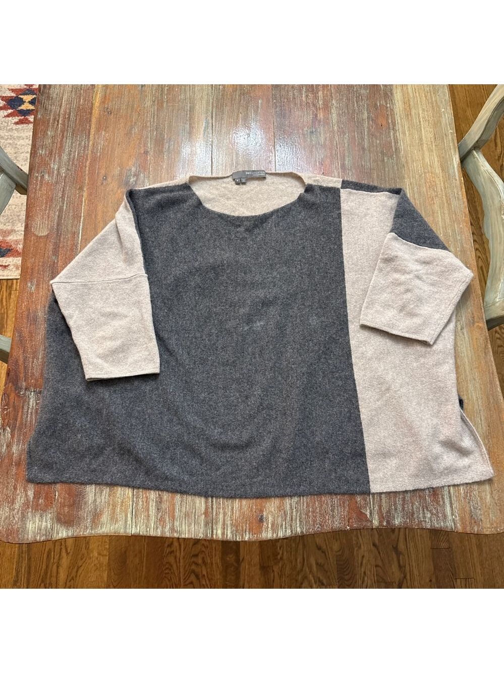 360Sweater Gray Beige Colorblock Cashmere Sweater Small